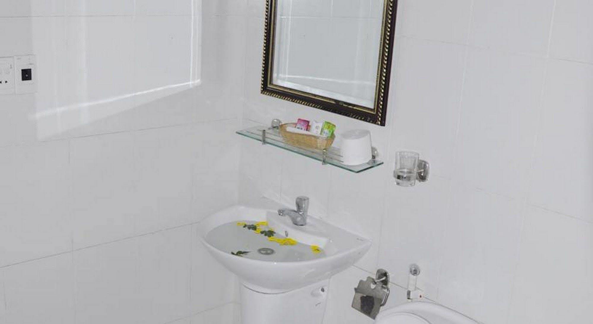 Champa Hue Hotel Bagian luar foto